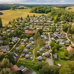 Feriehus Kugelhaus Kirana - Ruhiges Naturdomizil In Runder Bauweise Am Waldrand Des Tollensesees Penzlin