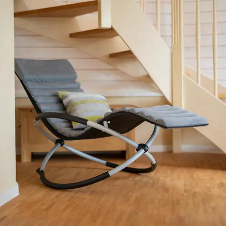 Kugelhaus Kirana - Ruhiges Naturdomizil In Runder Bauweise Am Waldrand Des Tollensesees * Wustrow (Penzlin)