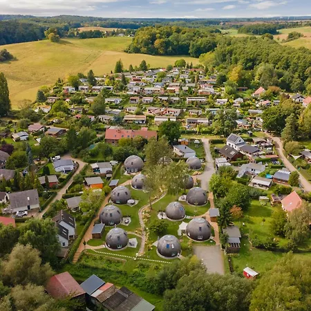 בית נופש Kugelhaus Kirana - Ruhiges Naturdomizil In Runder Bauweise Am Waldrand Des Tollensesees Penzlin